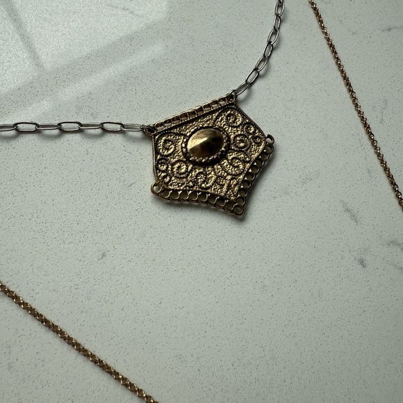 Free People Mixed Metals Passenger Necklace - Gold/Silver - NWOT - Picture 4 of 8